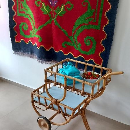 Eressos Ilios Apartments 스칼라 에레수 외부 사진