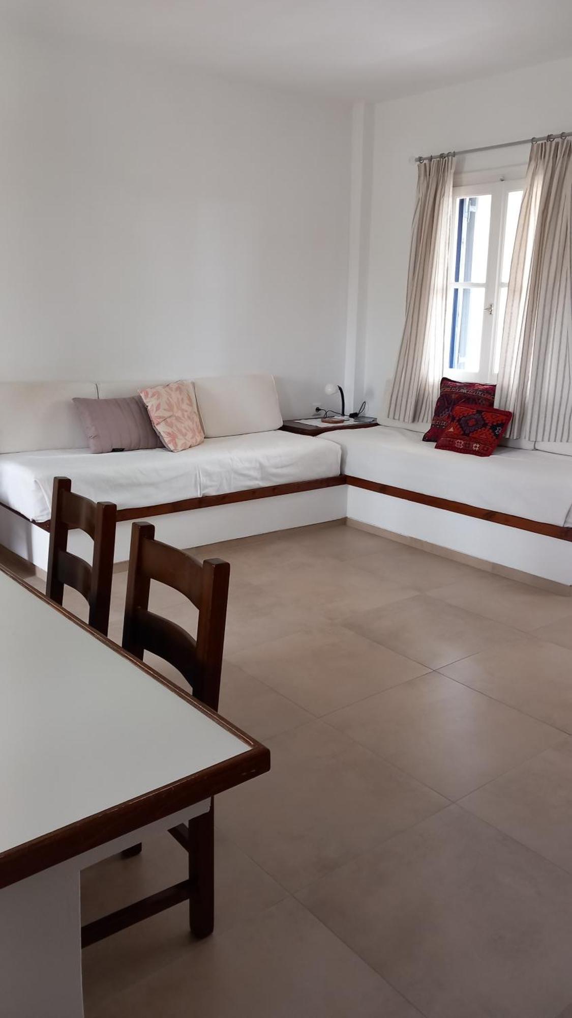 Eressos Ilios Apartments 스칼라 에레수 외부 사진