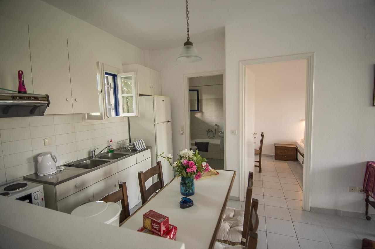 Eressos Ilios Apartments 스칼라 에레수 외부 사진